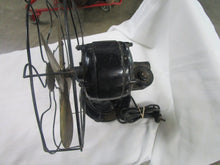 Load image into Gallery viewer, Vintage Peerless Electric Co. Brass Blade Electric Table Fan with Brass Blades Decor Fan