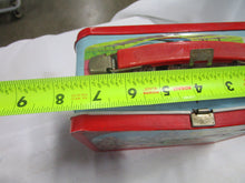 Load image into Gallery viewer, 1980 Aladdin Walt Disney's Wonderful World Metal Lunchbox No Thermos
