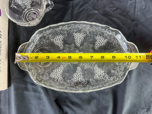 Load image into Gallery viewer, Vintage Anchor Hocking Snack Plate Set with Box