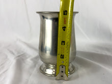 Load image into Gallery viewer, Woodbury Pewter Gloss-Finish Tulip Tankard