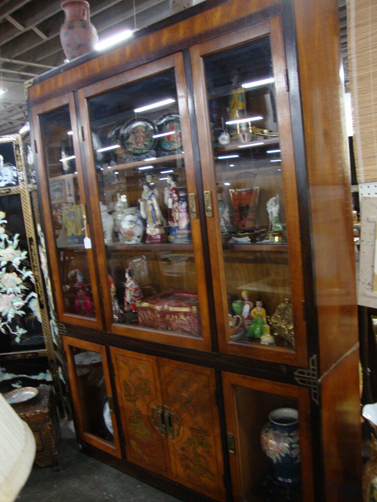 Vintage Bassett Furniture Oriental Two Piece China Hutch Display Cabinet