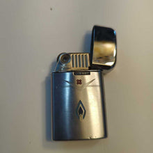 Load image into Gallery viewer, Vintage lighter, Ronson Gas, Molecule