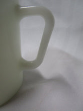 Load image into Gallery viewer, Vintage Pyrex Butterfly Gold Coffee Tea Mug
