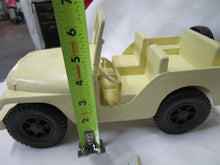 Load image into Gallery viewer, 1950's Louis Marx &amp; Co. Cream Plastic WWII Army Jeep with Driver

