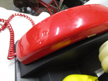 Load image into Gallery viewer, 1990's AT&amp;T Walt Disney Mickey Mouse Touch Tone Land Line Telephone

