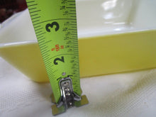Load image into Gallery viewer, Vintage Pyrex 503-C Yellow Refrigerator Baking Dish with Clear Ribbed Lid
