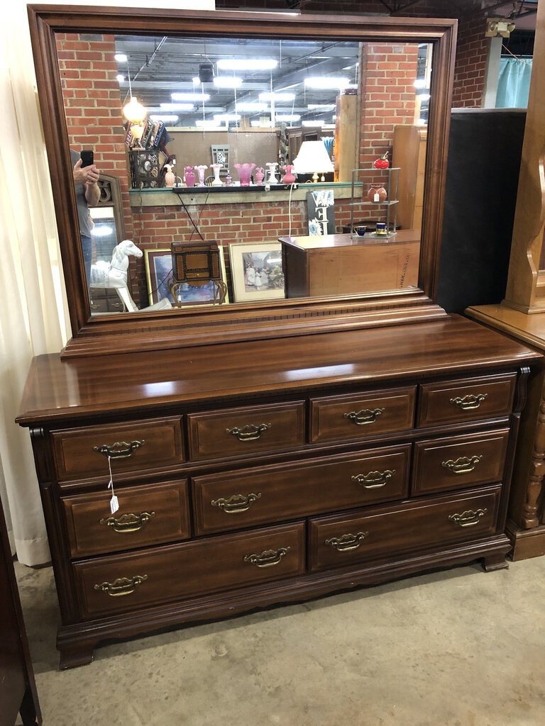 Vintage Sumter SC 9 Drawer Dresser with Rectangle Removable Mirror