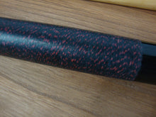 Load image into Gallery viewer, Viper Pro Series 2 Piece Cue Good Luck Bill Smith Signature &amp; Viper Carry Case
