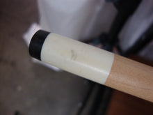 Load image into Gallery viewer, Viper Pro Series 2 Piece Cue Good Luck Bill Smith Signature &amp; Viper Carry Case

