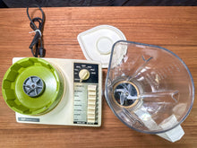 Load image into Gallery viewer, 1970s Proctor-Silex Cream &amp; Avocado 8-Speed Blender - Works!
