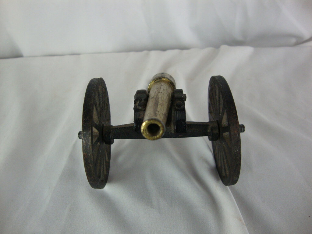 Vintage Penn Craft USA Cast Iron & Brass Wheeled Military Cannon