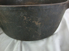 Load image into Gallery viewer, Vintage Cast Iron 4 Quart Long Handle Cook Pot with Cast Iron Lid Unrestored
