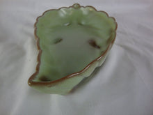 Load image into Gallery viewer, Frankoma 225 Plainsman Prairie Green 9&quot; Footed Leaf Bowl Dish
