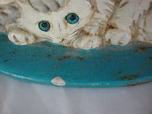 Load image into Gallery viewer, Vintage Taiwan Cast Iron Three Kittens Door Stop
