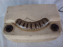 Load image into Gallery viewer, 1948 Philco Ivory &#39;Hippo&#39; Electric AM Radio - Model 46-420-I *PROJECT/PARTS*
