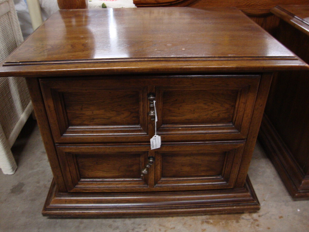 Vintage Hendredon Two Drawer Low Profile Nightstand Side Table