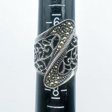 Load image into Gallery viewer, Vintage Sterling Silver Filigree Marcasite Swerve Ring, Size 7
