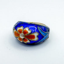 Load image into Gallery viewer, Vintage Chinese Cloisonne Domed Sterling Silver Enamel Flower Ring, Size 7
