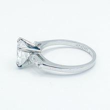 Load image into Gallery viewer, Vintage Sterling Silver Clear Three-Stone Ring, Size 8
