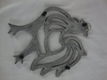 Load image into Gallery viewer, Vintage Aluminum Country Rooster Pot Trivet
