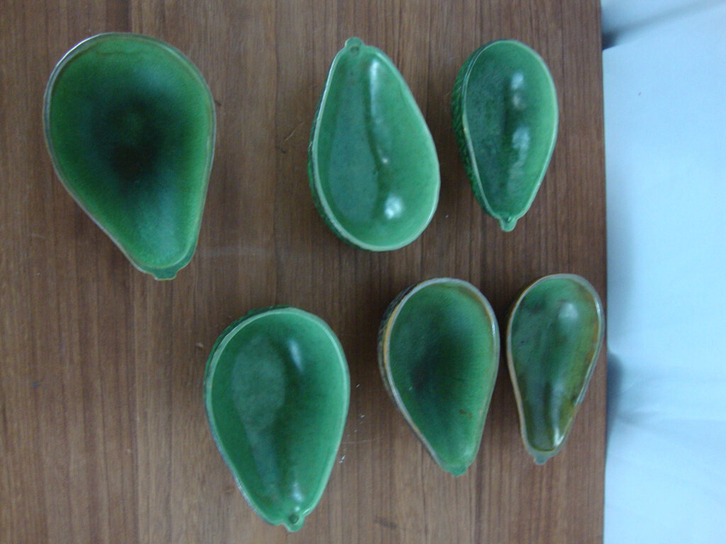 Vintage Ceramic Avocado Shape Guacamole Salsa Serving Bowls Set of 6