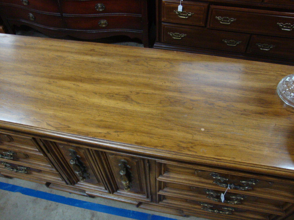 Vintage Thomasville Nine Drawer Bedroom Dresser – Standpipe Antiques Vintage Thomasville Nine Drawer Bedroom Dresser – Standpipe Antiques