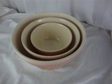 Load image into Gallery viewer, Vintage Hull USA Sunglow Nesting Mixing Bowl Set of 3
