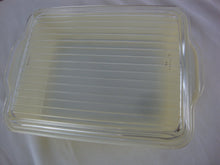 Load image into Gallery viewer, Vintage Pyrex Yellow Refrigerator Dish with Glass Ribbed Lid
