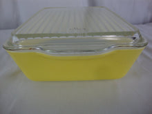 Load image into Gallery viewer, Vintage Pyrex Yellow Refrigerator Dish with Glass Ribbed Lid
