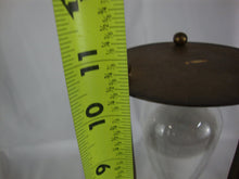 Load image into Gallery viewer, Vintage Brass White Sand Desktop Hourglass Timer
