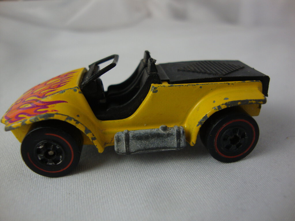 1974 Hot Wheels Sand Drifter Yellow Metal Toy Car Redline Tires