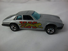 Load image into Gallery viewer, 1977 Hot Wheels Jaguar XJS Silver Color Metal Toy Collector Car
