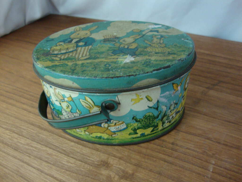 Vintage TinDeco Peter Rabbit on Parade Hinged Oval Trinket Box