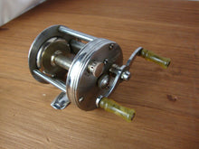 Load image into Gallery viewer, Vintage South Bend Model D No. 400 Anti Back Lash Metal Fishing Reel
