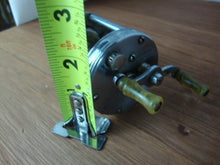 Load image into Gallery viewer, Vintage South Bend Model D No. 400 Anti Back Lash Metal Fishing Reel
