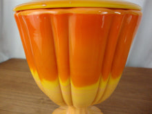 Load image into Gallery viewer, Vintage LE Smith Bittersweet Large Compote with Lid
