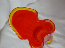 Load image into Gallery viewer, Vintage Fenton Amberina Glass Medium Swung Vase
