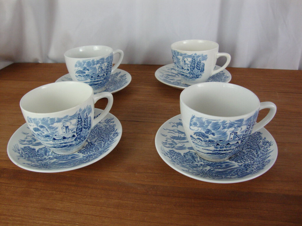 Vintage Enoch Wedgwood Countryside Teacup and Saucer Service for 4