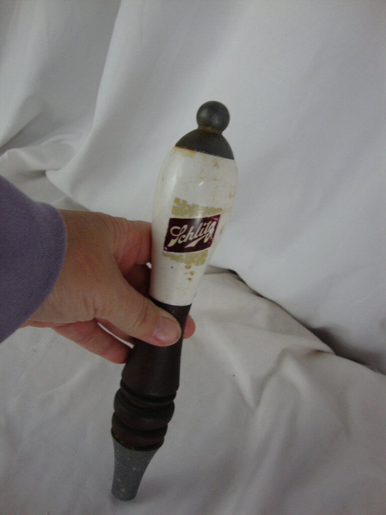 Vintage Schlitz Porcelain/Wood Spindle Beer Tap Handle