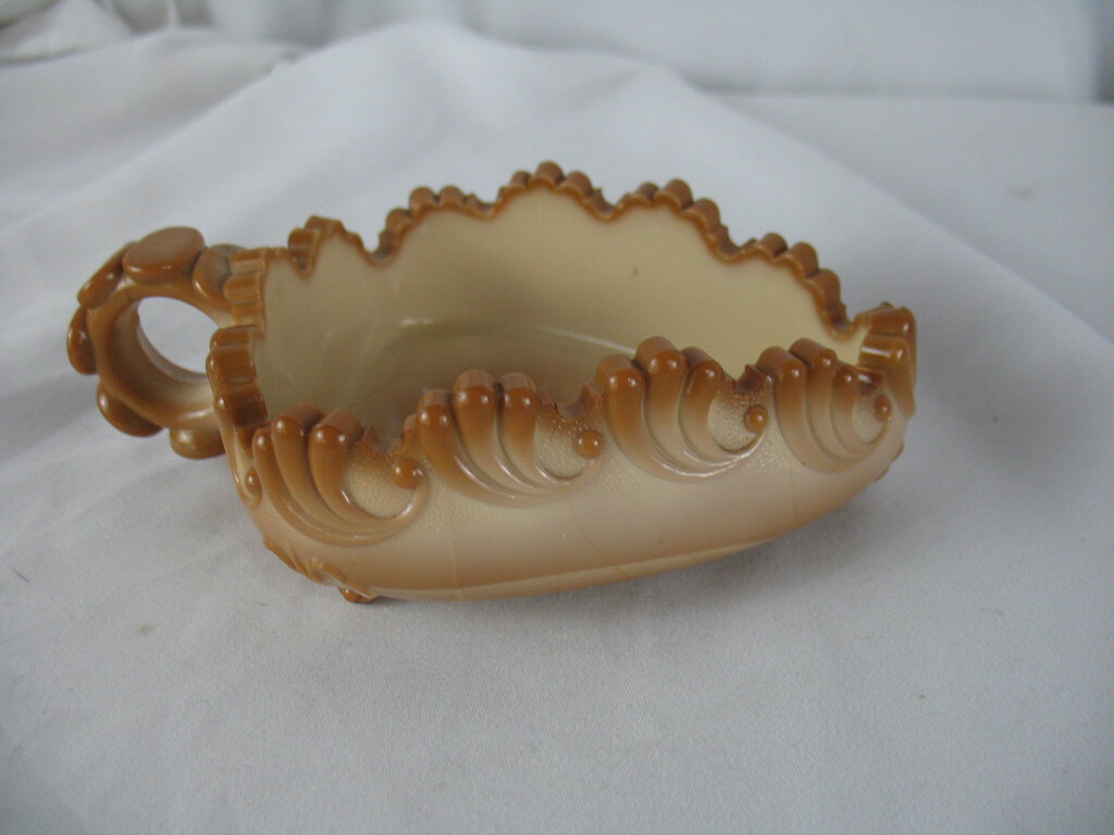 Vintage Caramel Slag Glass Leaf Trinket Ring Dish with Finger Loop