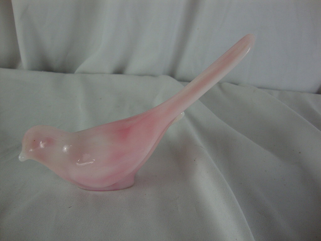 Vintage Fenton Pink Slag Glass Rosalene Happiness Bird Glass Figurine