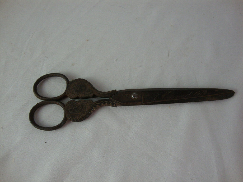 Antique Circa 1919 Neuwied German Ceremonial Scissors