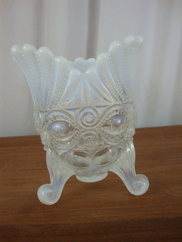 Vintage Mosser Clear Opalescent Eye Winker Spooner Tripod Bowl