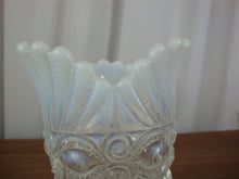 Load image into Gallery viewer, Vintage Mosser Clear Opalescent Eye Winker Spooner Tripod Bowl
