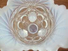 Load image into Gallery viewer, Vintage Mosser Clear Opalescent Eye Winker Spooner Tripod Bowl
