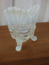 Load image into Gallery viewer, Vintage Mosser Clear Opalescent Eye Winker Spooner Tripod Bowl
