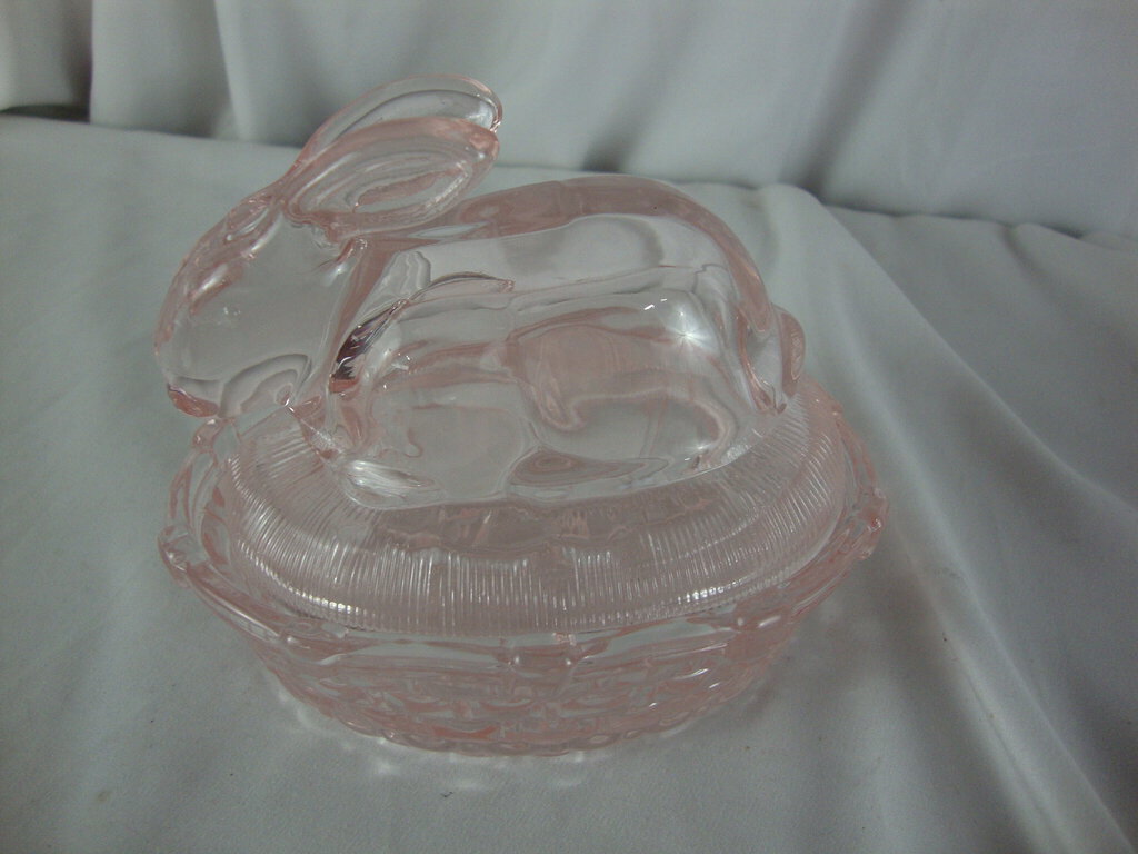 Vintage Blush Pink Glass Bunny on Nest Basket Trinket Dish