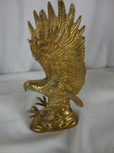 Load image into Gallery viewer, Vintage Brass Eagle Landing Table Bird Figurine
