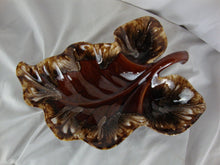 Load image into Gallery viewer, Hull Oven Proof Brown Drip Glaze Leaf Shape 3 Part Party Tray
