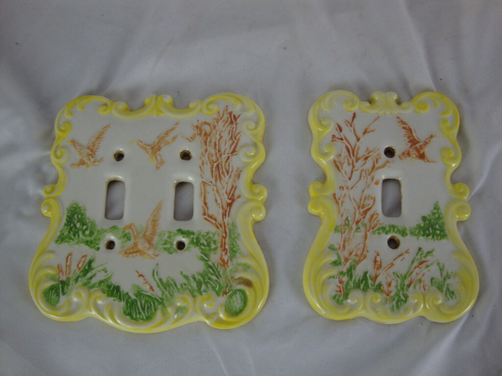 1975 Holland Mold Ceramic Pheasant Tree Outlet Switch Covers Set of 2